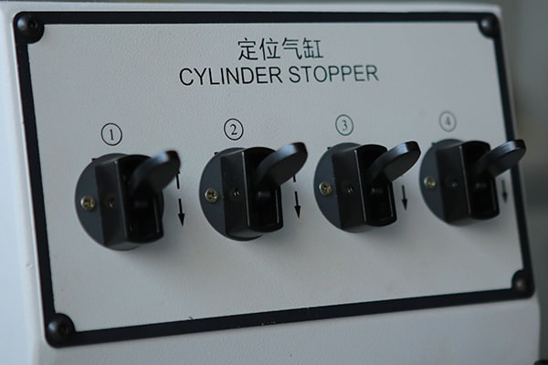 定位氣缸