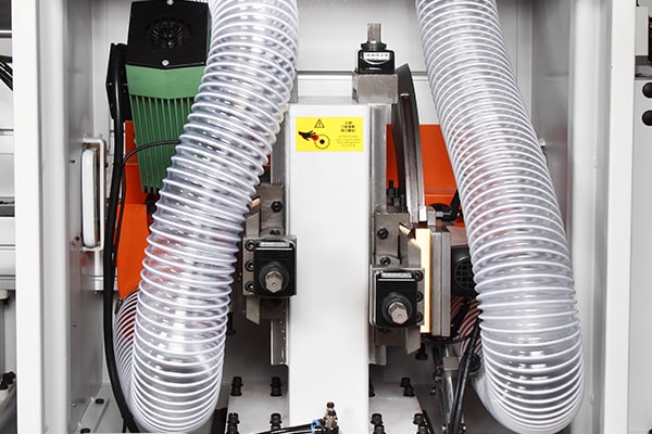 銑銷機構（可傾斜角度）