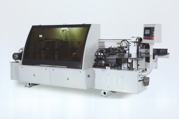 SE-104B全自動(dòng)直線封邊機(jī)